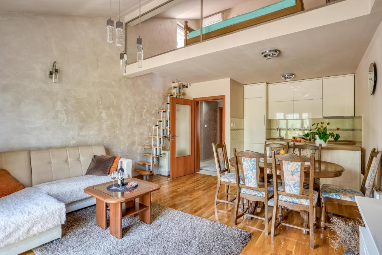 Milas Apartment Kotor Eksteriør billede